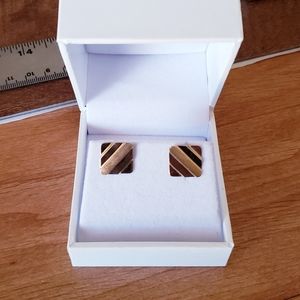 14K Gold Modern Square Earrings